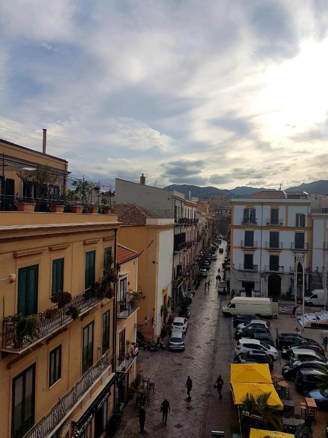 Sweet Home In The City Center Palermo Exterior foto